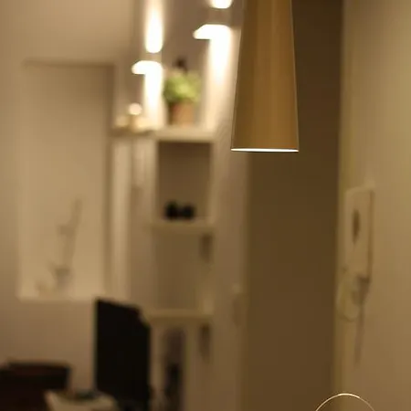 1743 Loft Syrakus