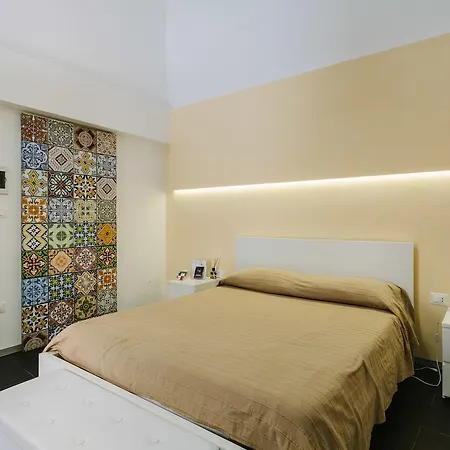 1743 Loft Syrakus
