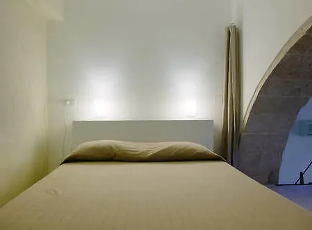 1743 Loft Apartment *