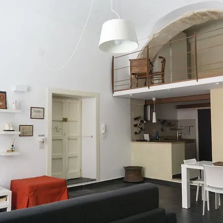 1743 Loft *